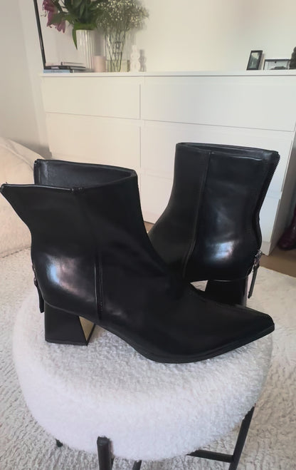 Black Leather Ankle Boots with Pointed Toe